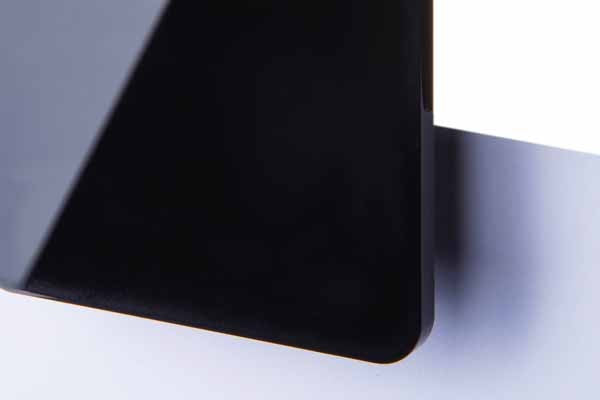 Material photo of gloss black acrylic